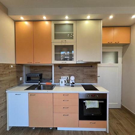 Rio Sunny 2Bdr Apt Near Ndk - Metro - Non-Stop Paid Public Parking София Екстериор снимка