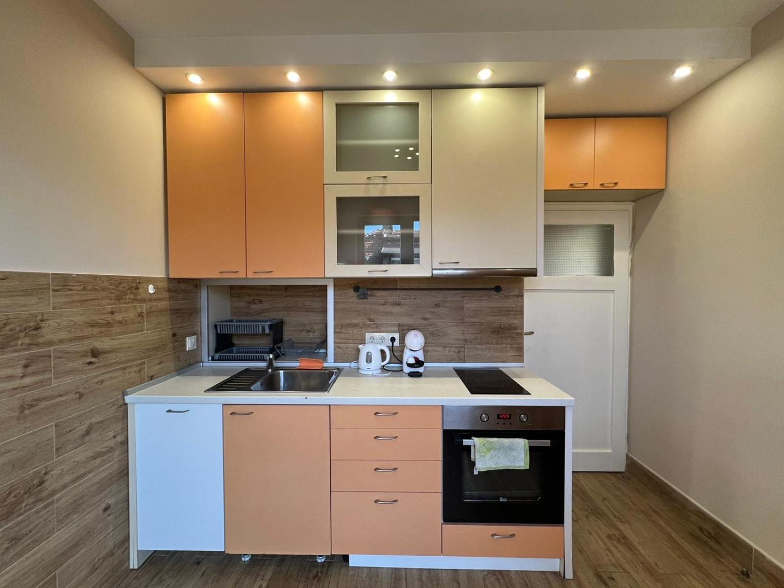 Rio Sunny 2Bdr Apt Near Ndk - Metro - Non-Stop Paid Public Parking София Екстериор снимка